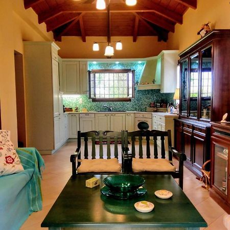 Vathí Mediterranean Garden Villa מראה חיצוני תמונה